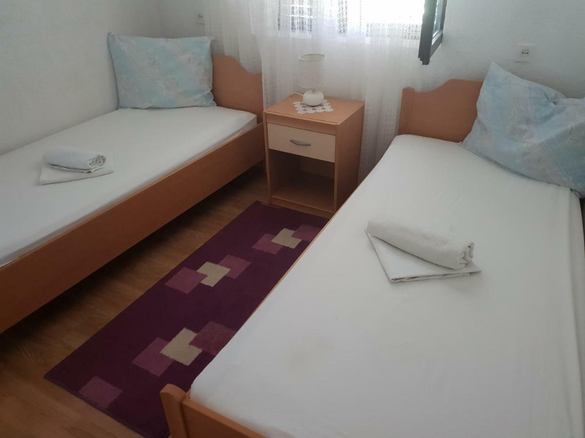 Guest House Alisa Hvar Town Exterior foto