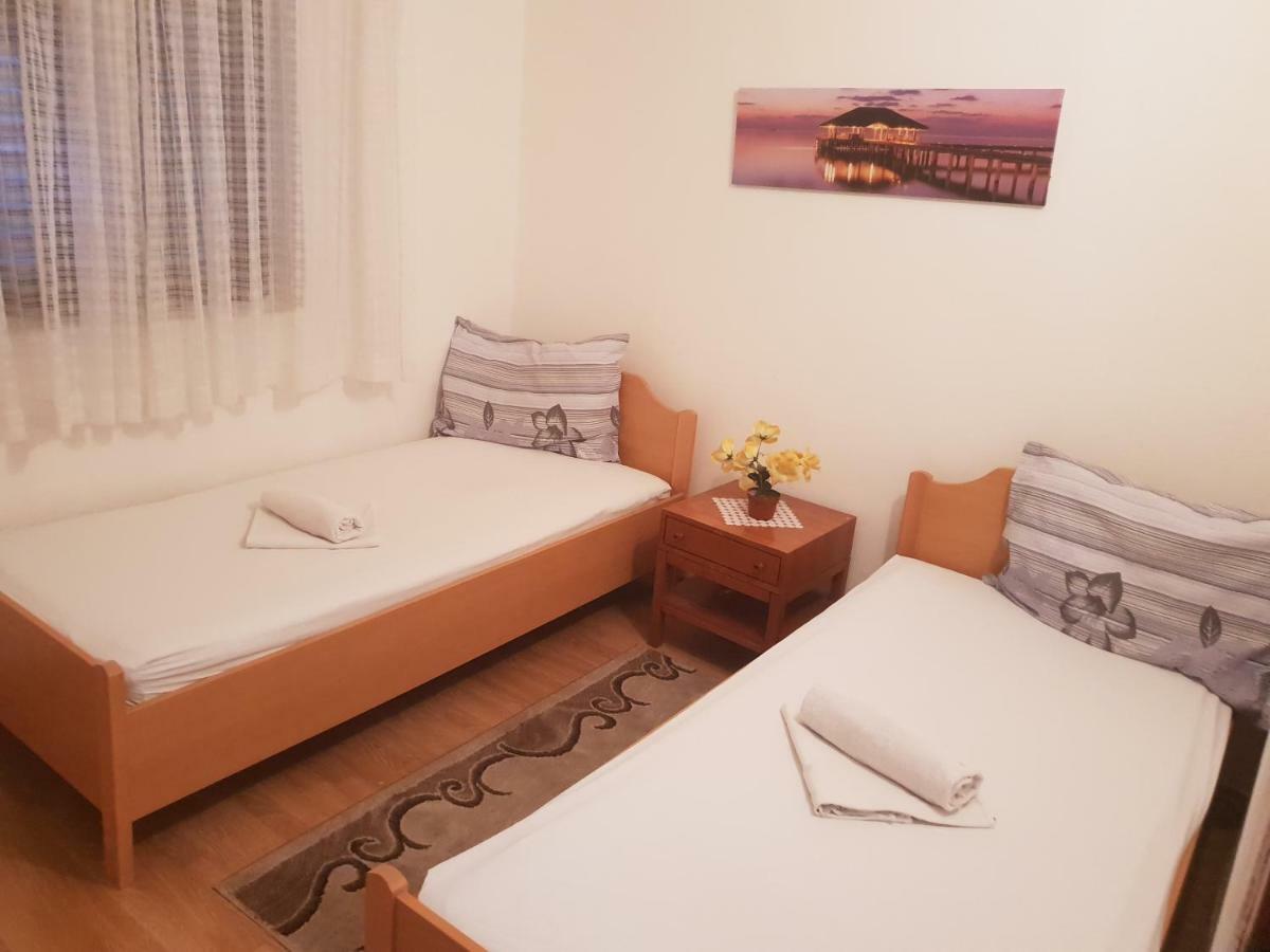 Guest House Alisa Hvar Town Exterior foto